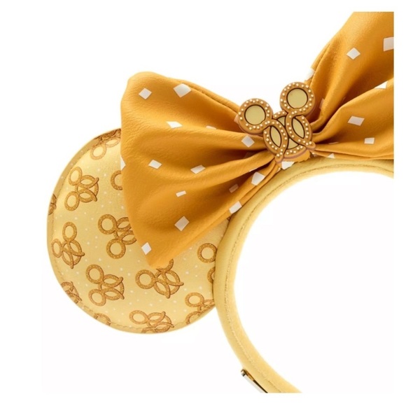 Disney Parks Loungefly Minnie Mouse Pretzel Ears For Adults - Picture 2 of 10